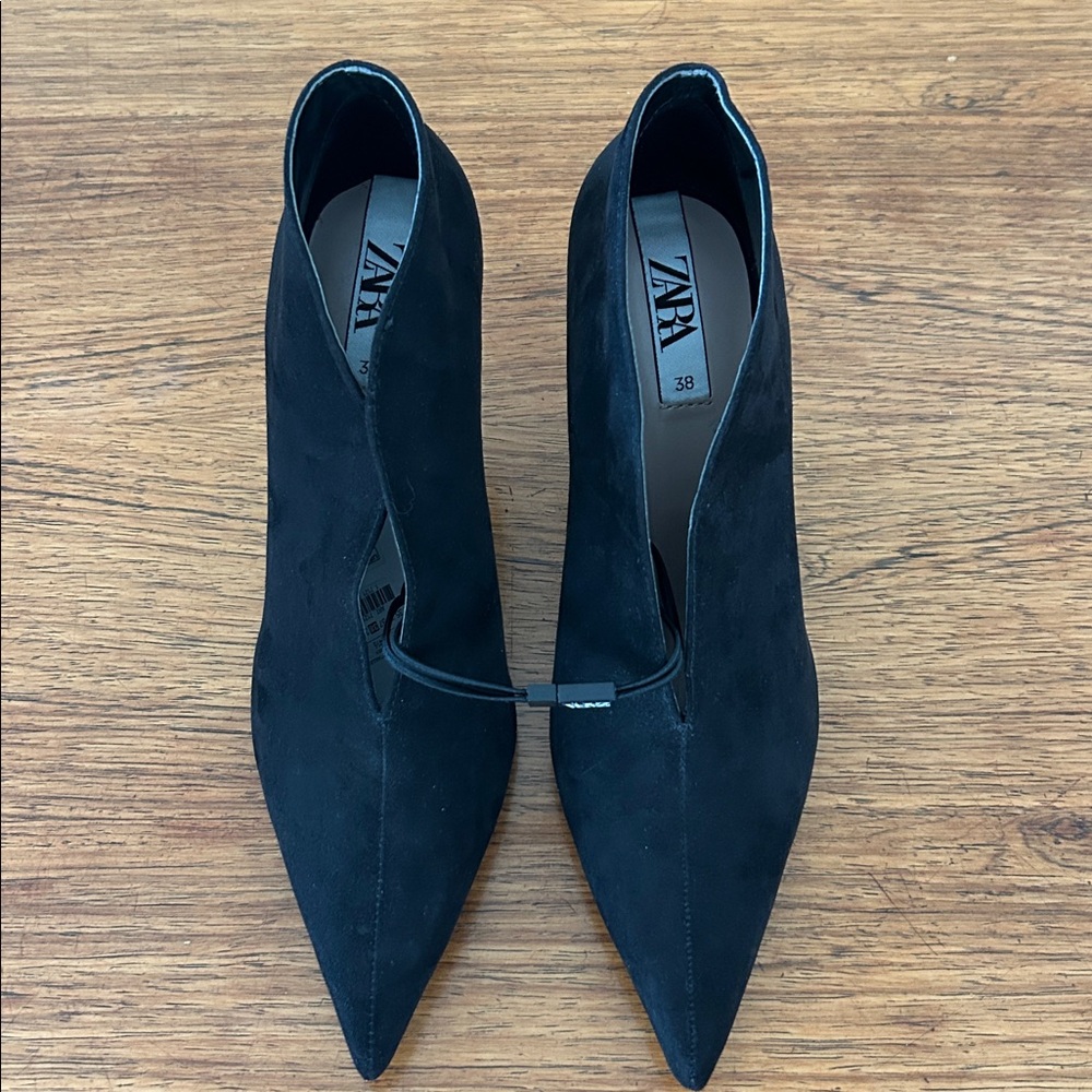 NWT Zara Black Faux Suede Heeled Ankle Pointed Toe Booties EU Sz 38 or US 7.5